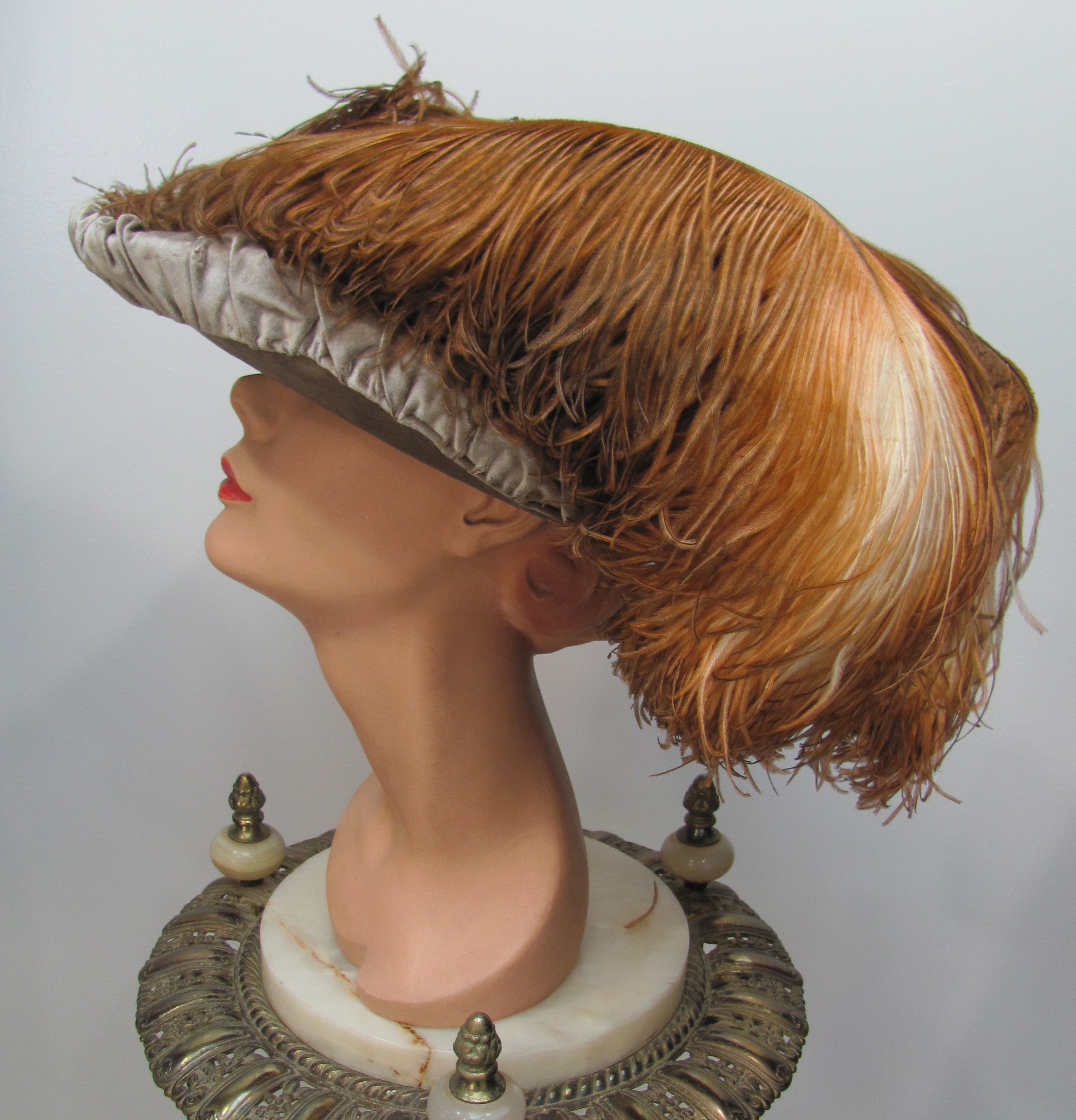 Vintage Faux Fur Gainsborough Wide Brim Hat with Feather Plume in… – Second  Wind Vintage